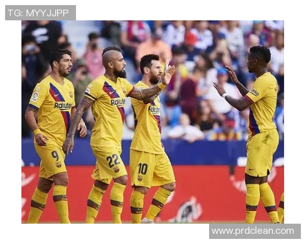 罗马与巴萨激战正酣比分揭晓引发球迷热议 罗马与巴萨激战正酣比分揭晓引发球迷热议