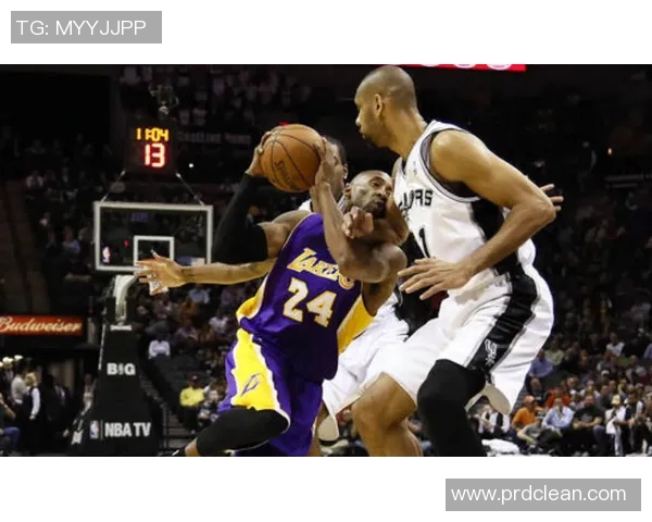 2013年马刺与勇士季后赛第四场精彩对决回顾与分析