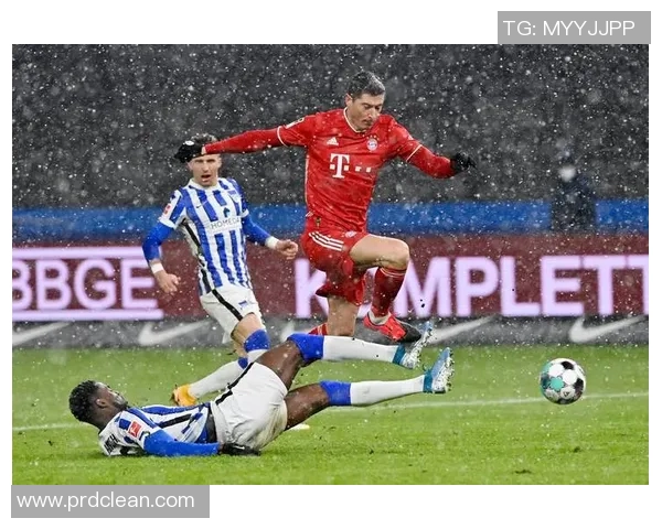 拜仁慕尼黑对阵柏林赫塔精彩转播全程回顾与分析 拜仁慕尼黑对阵柏林赫塔精彩转播全程回顾与分析