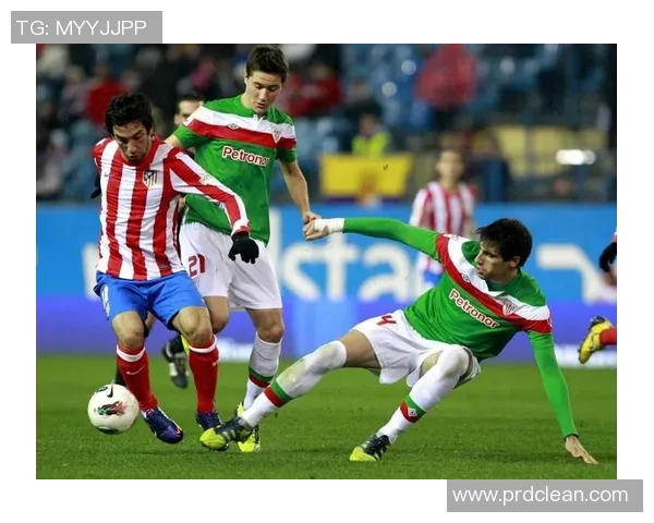 欧冠杯激战埃因霍温对决巴塞罗那精彩赛事回顾与分析