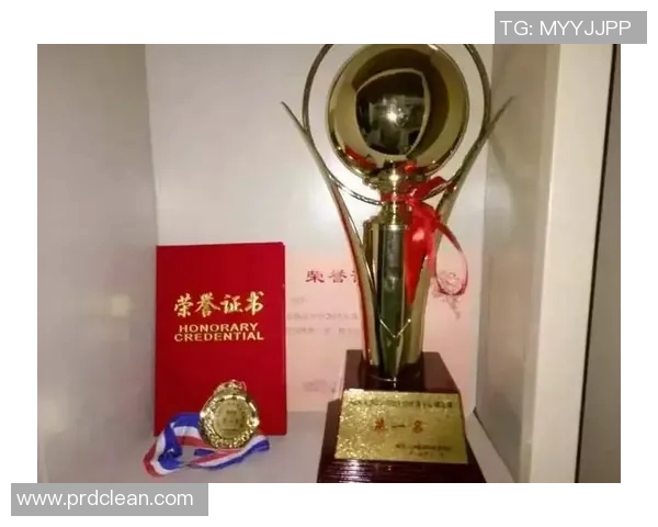 谢什科的传奇人生与足球梦想的追求之路