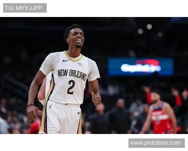 赫伯特琼斯的篮球之路与成长故事探秘