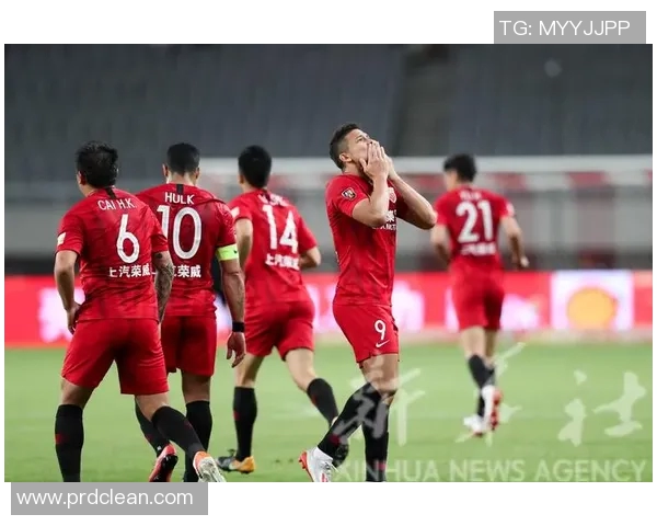 鲁能与上港精彩对决免费直播全程回放及赛后分析详解